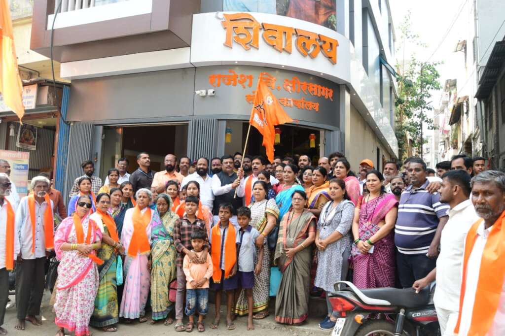 शिवसेनेत जोरदार इनकमिंग; परिवर्तन संघटनेचे संस्थापक अध्यक्ष तसेच जनसुराज्य शक्ती पक्ष माजी जिल्हाध्यक्ष संजय पाटील शिवसेनेत...