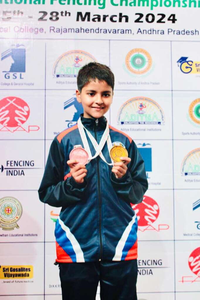 कुमारी जिजाऊ पाटील हिचे तलवारबाजी मध्ये नेत्रदीपक कामगिरी...