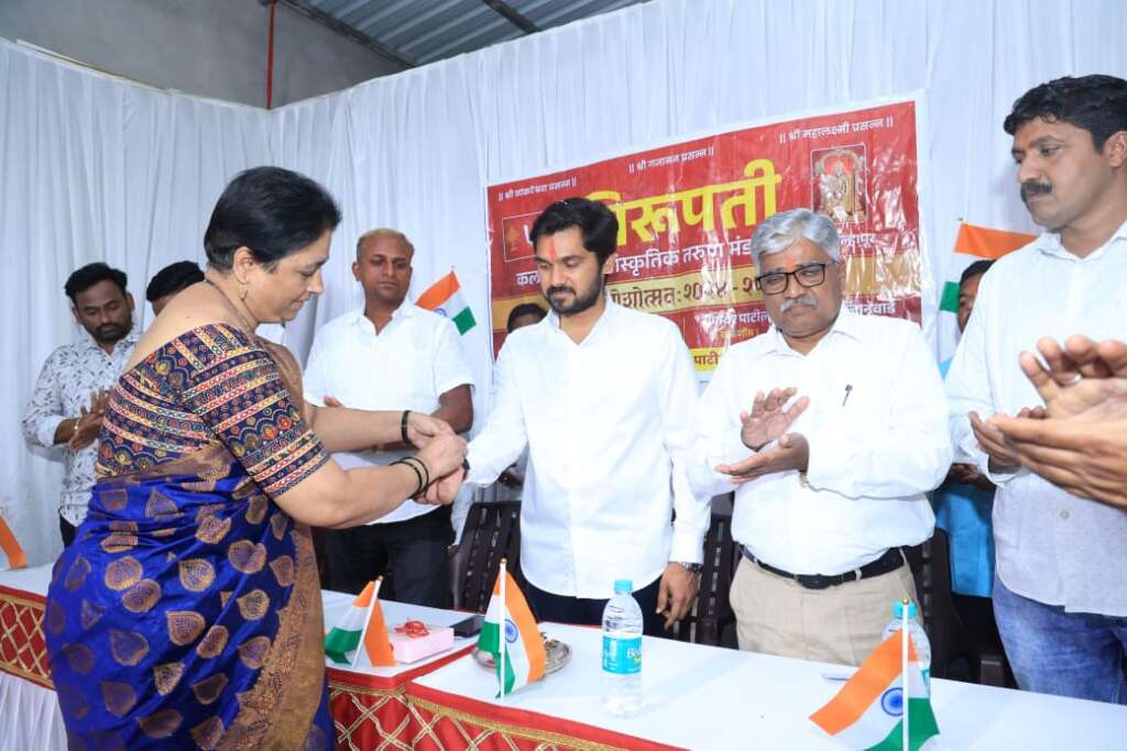 आमदार ऋतुराज पाटील यांचे अनोखे रक्षाबंधन! -मोरेवाडीतील कॅन्सरमुक्त भगिनीने बांधली राखी -उपचारांसाठी मिळवून दिली ६ लाखांची मदत