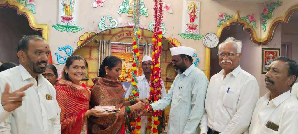 गोकुळाष्टमी निमित्त श्रीराम मंदिरात ज्ञानेश्वरी पारायण सोहळा उत्साहात...