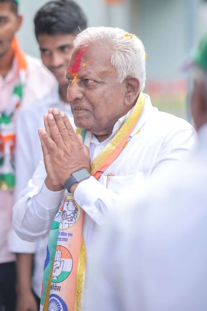 शिरोळ तालुक्याचा विकास हाच माझा ध्यास ही भूमिका घेऊन प्रामाणिकपणे काम करणार ; उमेदवार गणपतराव पाटील यांनी दिला जनतेला विश्वास - महाविकास आघाडीच्या वतीने जोरदार शक्तीप्रदर्शन : जनतेचा तुफान प्रतिसाद